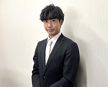 スタッフ紹介
